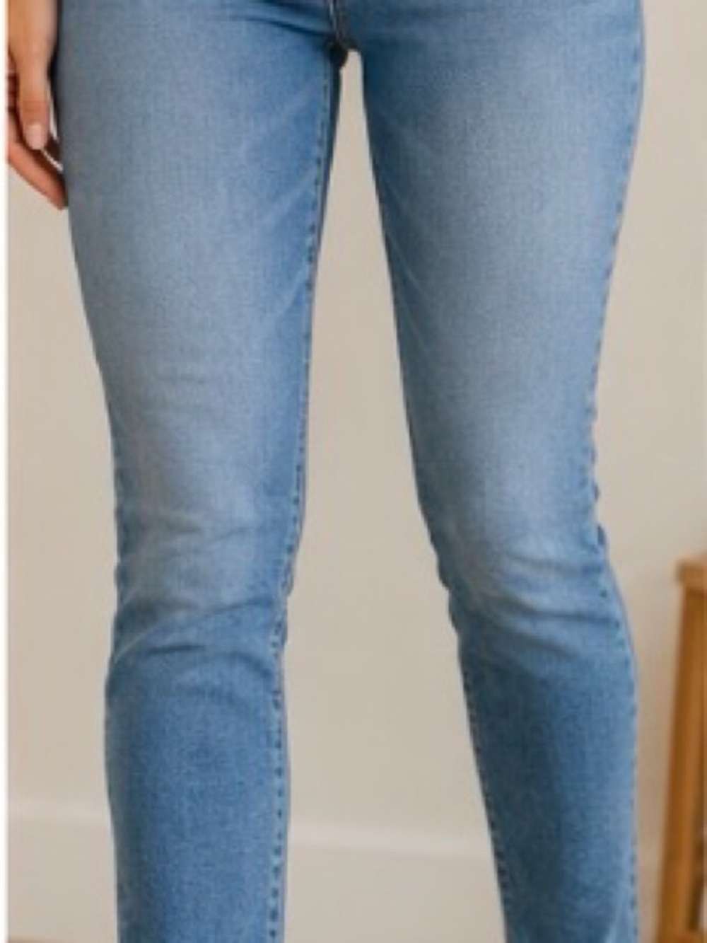 White House Black Maemet Women's Jeans